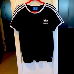 Adidas T-Shirt. Size M.